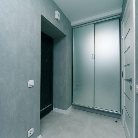 Апартаменты Hotrent Olympic Киев Экстерьер фото